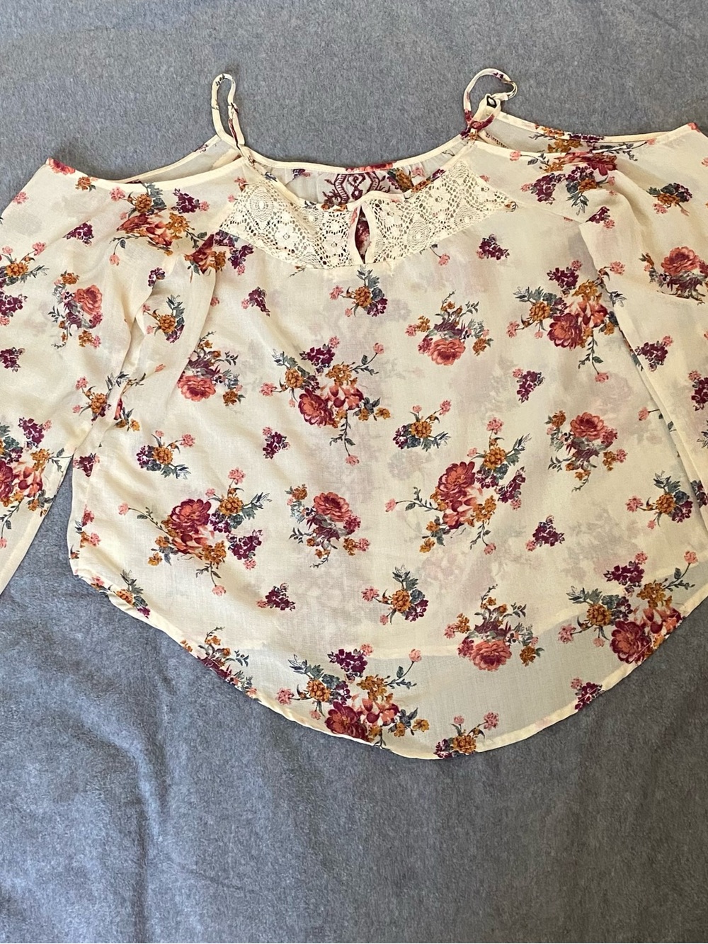 Floral Cold-Shoulder Blouse in Cream with burgundy flower details